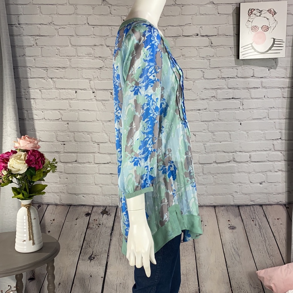 DKNY JEANS Green Floral Tunic Top Size: Medium - Picture 4 of 17